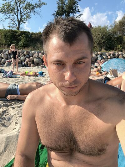  ,   Stanislav, 31 ,   ,   