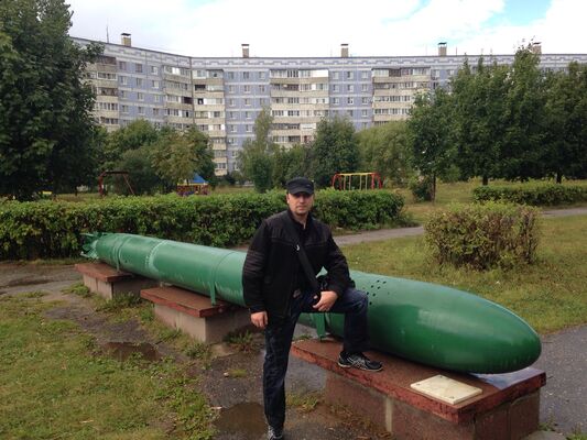  ,   Denis, 39 ,   ,   , c 