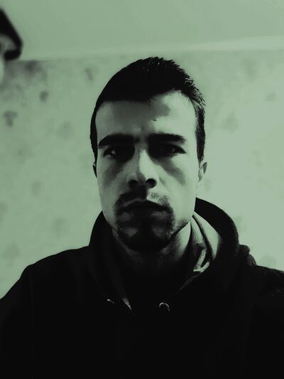  ,   Farid, 31 ,   ,   