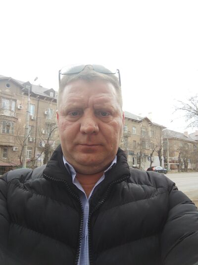  ,   Viktor, 43 ,   ,   , c 
