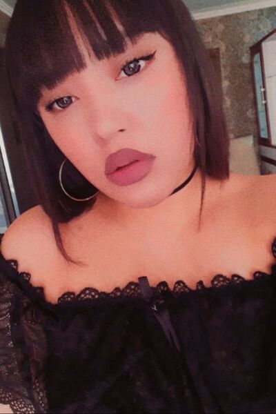  ,   Dana, 26 ,   ,   