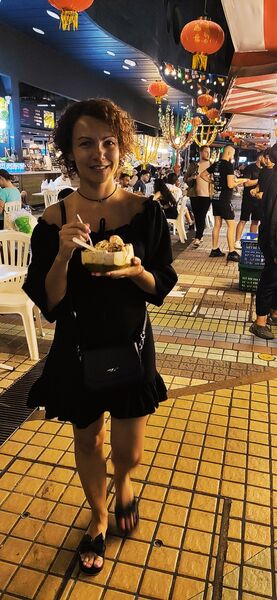  ,   Daria, 37 ,   ,   , c 