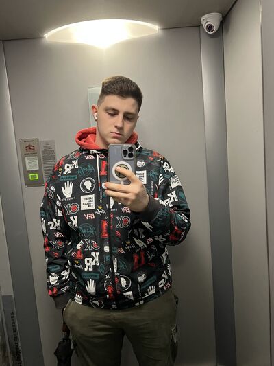  ,   Vlad, 21 ,   ,   , c 