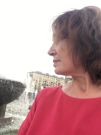  -,   Liliya, 60 ,  