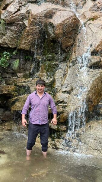  ,   Anush, 37 ,   ,   