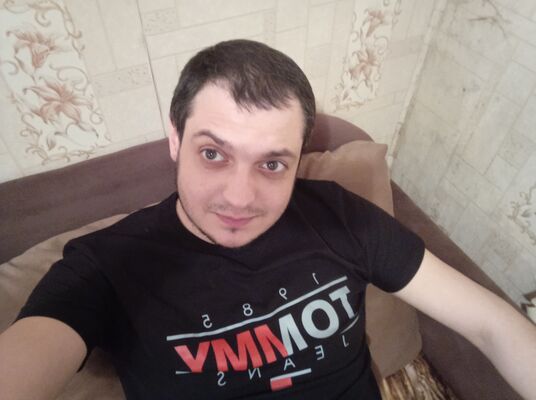  ,   Nikolay, 25 ,   ,   , c , 