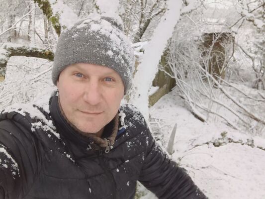  ,   Vytas, 52 ,   ,   