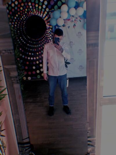  -,   Yura, 25 ,     , c 