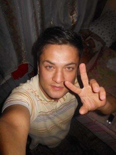  ,   Rustam, 35 ,   