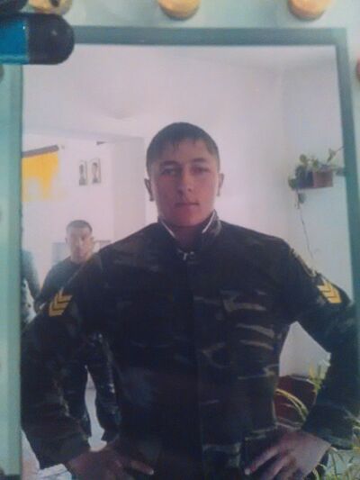  ,   Seymur, 32 ,   ,   , c 