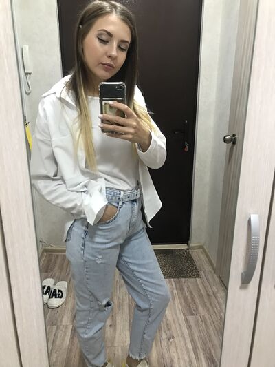  ,   Valeria, 30 ,     , c 