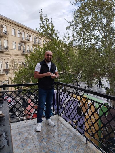  ,   Orkhan, 28 ,   ,   , c , 