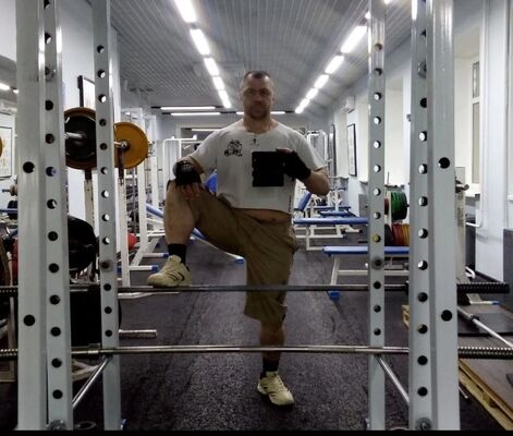  ,   Alex, 42 ,   ,   , c 
