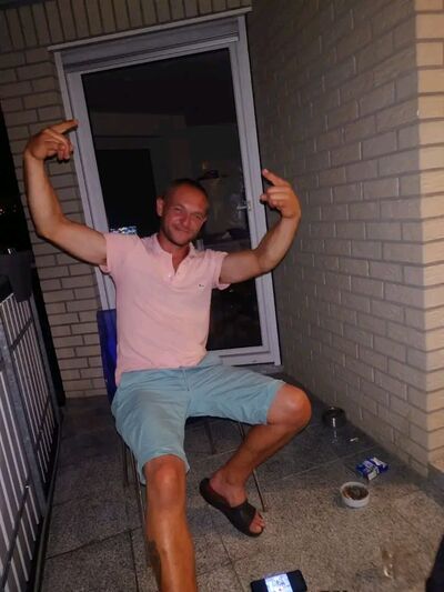  Krefeld,   Artur, 40 ,   ,   , c , 