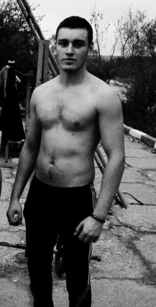  -,   Olexandr, 27 ,   