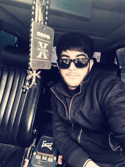  ,   Artur, 29 ,   ,   