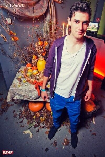  ,   Vitalij, 28 ,   ,   , c 