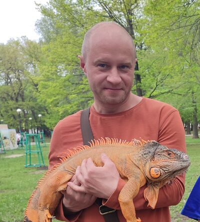  ,   Anton, 47 ,   ,   , c 