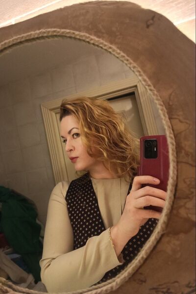  ,   Alexandra, 39 ,     , c 