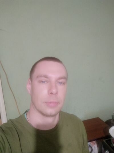  ,   Den, 34 ,   ,   
