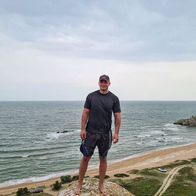  ,   Zheka, 33 ,   ,   , c , 
