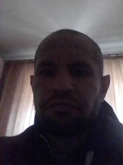  ,   Vova, 42 ,   ,   