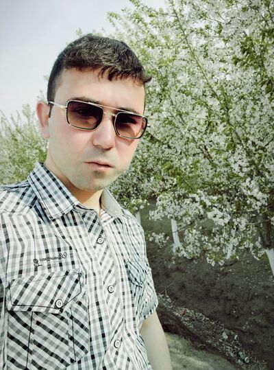  ,   Edikdjan, 25 ,   ,   