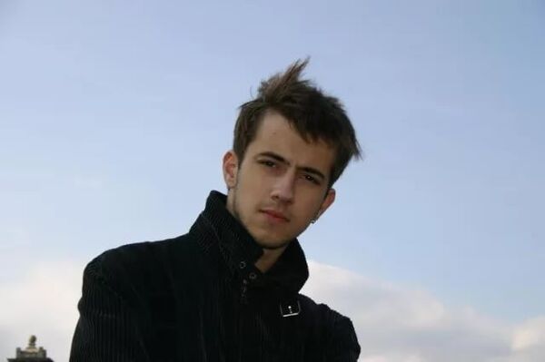  ,   Anton, 39 ,   