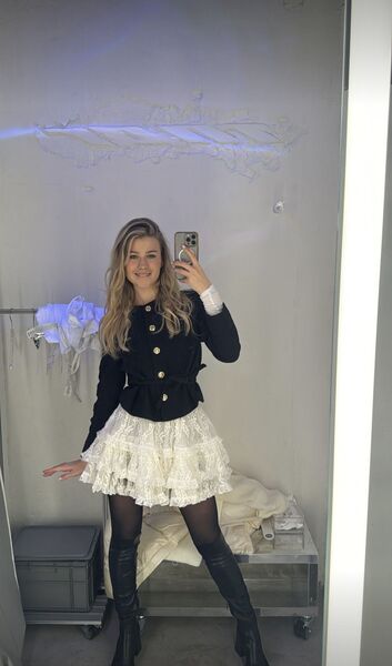  ,   , 23 ,   