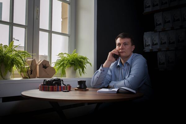  ,   Maksim, 38 ,   ,   , c , 