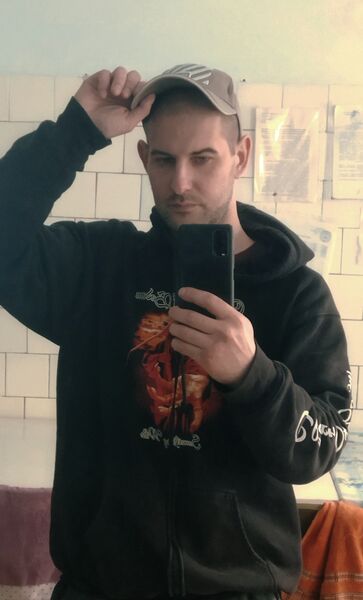  ,   Artur, 35 ,   ,   