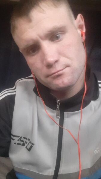  ,   Vasilii, 29 ,   c 