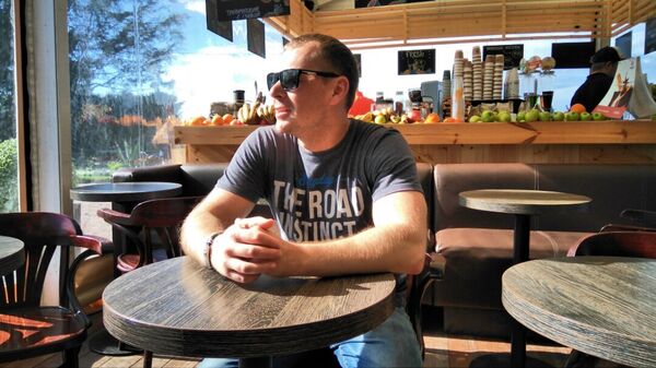  ,   Ilya, 42 ,   ,   , 