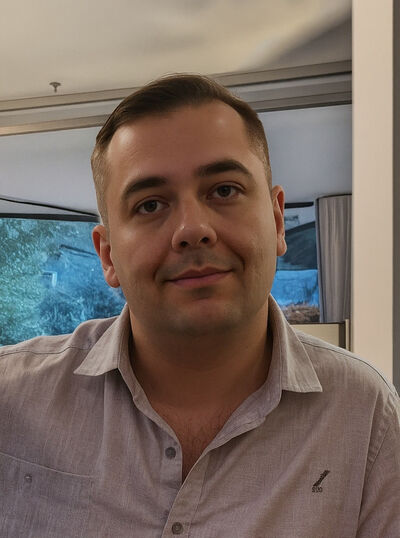  ,   Andrey, 44 ,   ,   , c , 