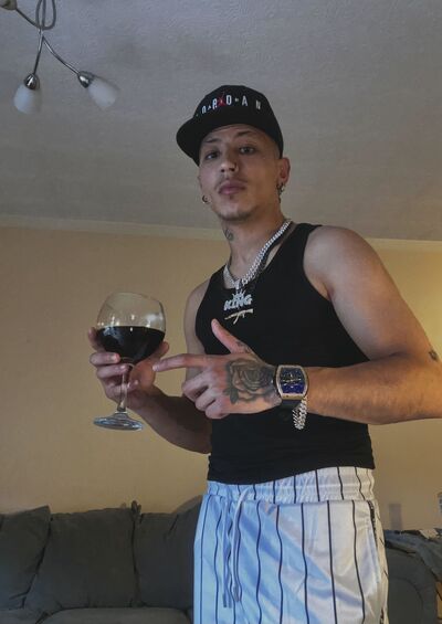  Lambeth,   Oussema, 26 ,   ,   