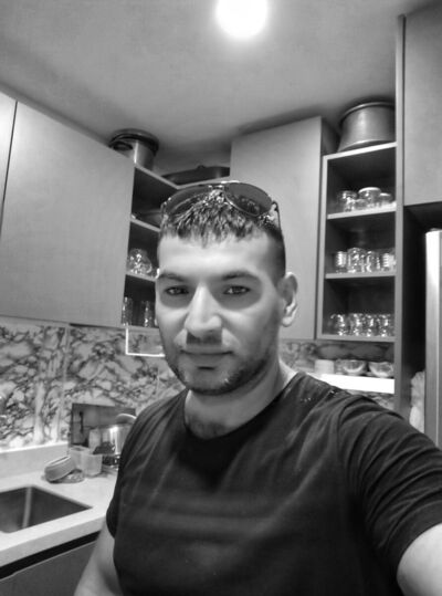 ,   Maks, 38 ,   ,   , c 