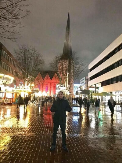  ,   Emil, 38 ,   ,   , c 