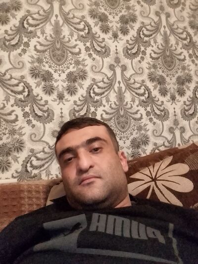  ,   Arman, 34 ,   ,   