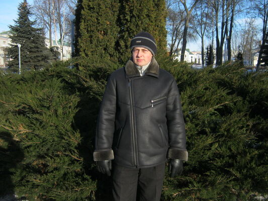  ,   Albert, 42 ,   ,   , c 