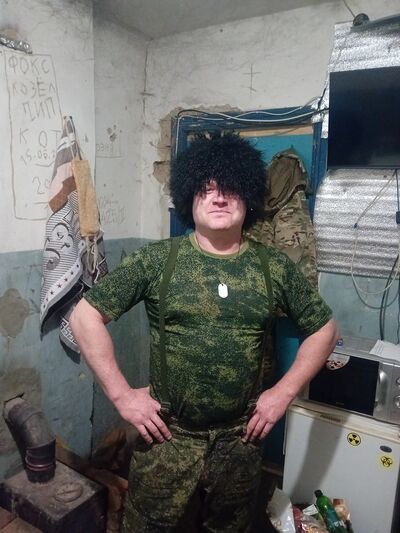  ,   Konstantin, 38 ,   ,   