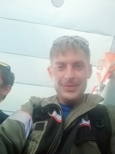  ,   VITALIY, 40 ,   ,   