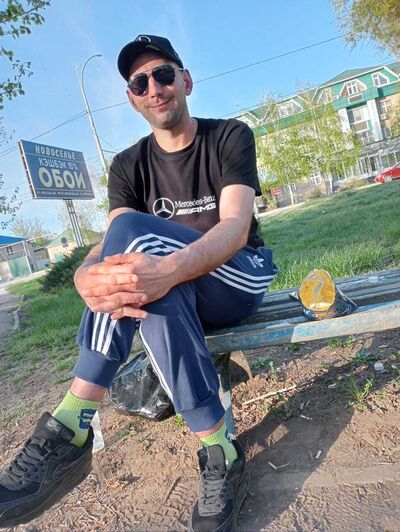 --,   Vlaislaf, 28 ,   ,   , c 