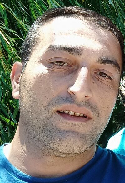  ,   Alex, 36 ,   ,   , c , 
