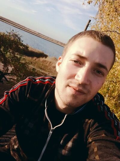  North Bergen,   Roman, 24 ,   ,   