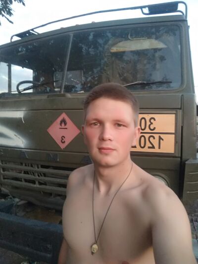  ,   Ilya, 24 ,   ,   , 