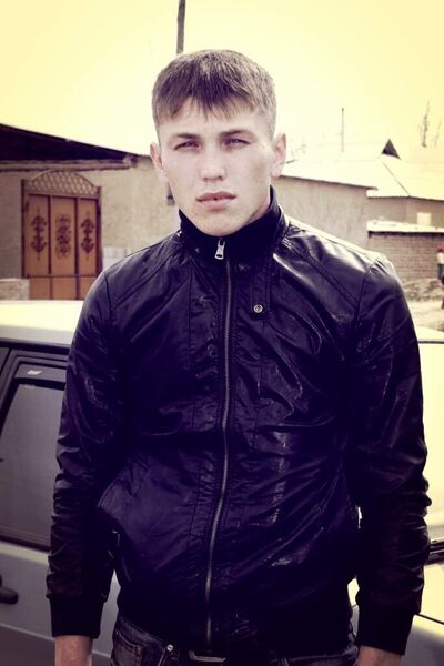  ,   Ruslan, 36 ,   ,   , c 