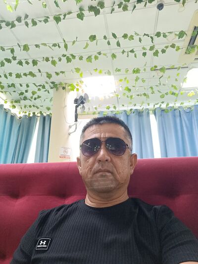  ,   Sher, 44 ,   ,   
