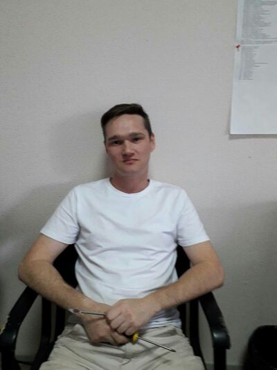  ,   Denis, 41 ,   ,   , c 
