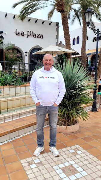  Droichead Nua,   Vlad, 57 ,   ,   , c , 