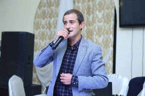 ,   Arman, 30 ,   ,   